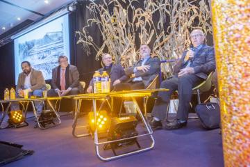 ag-apco-2018_01.jpg
